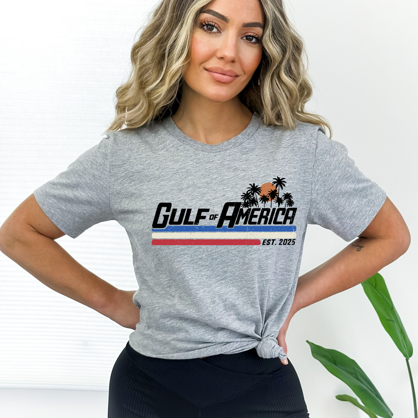 Distressed vintage palm tree T-shirt for July 4th
